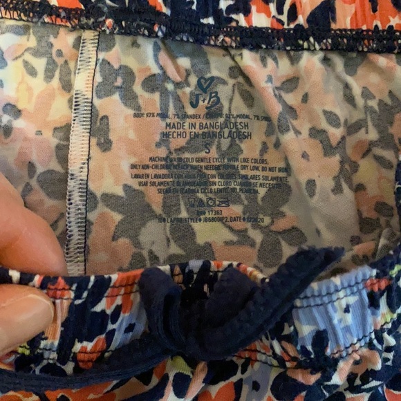 Brand new super soft and cozy women’s floral lounge/boxer drawstring shorts sz S - Picture 2 of 2